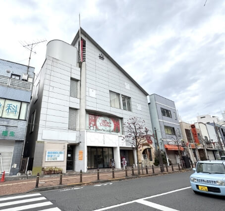 福生皮膚科クリニックの外観